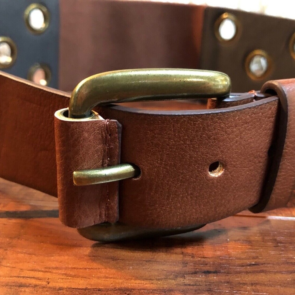 Cognac Brass Tone Grommet Boho Hippie CHIC Waist Buckle Belt sz S/M 28" - 32" - Picture 4 of 9